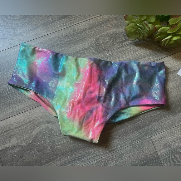 Rare! Fused Hawaii Rainbow Tie Dye Iridescent Wet Look Kona Bikini Bottoms XL - Picture 1 of 5